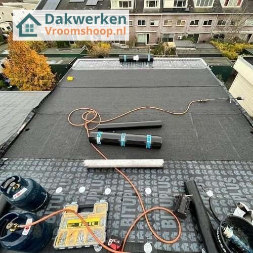 Plat dak opnieuw leggen Plat dak Vroomshoop opnieuw leggen